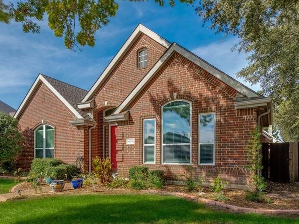 10319 Donley Drive, Irving, TX 75063