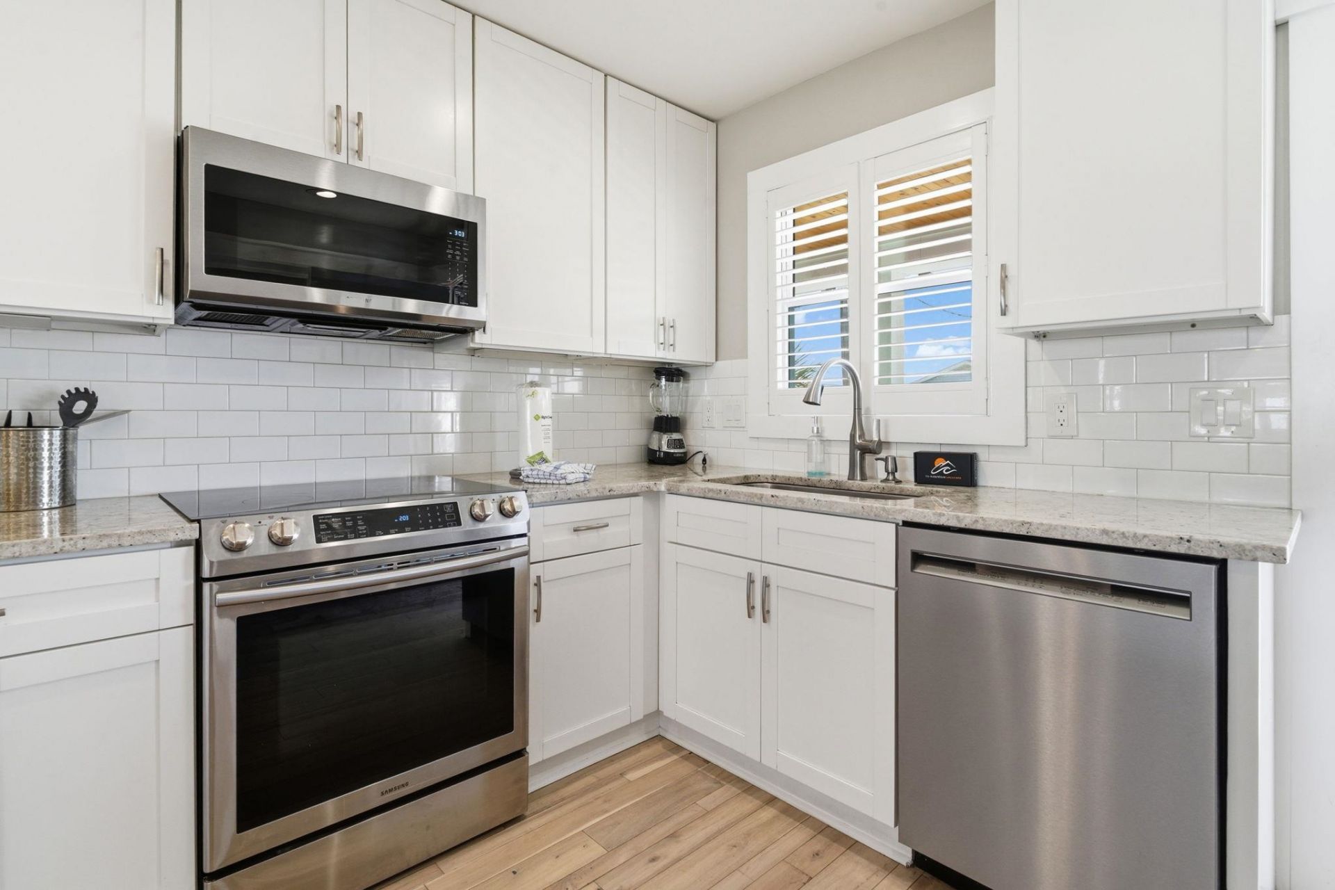 336 51st Ave. N Photo 7