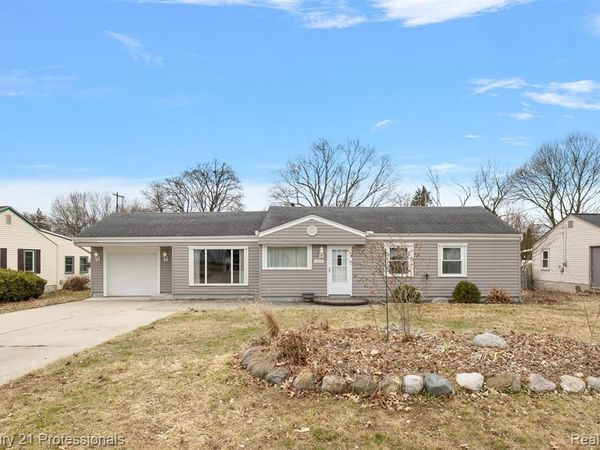 4155 Kempf Street, Waterford Twp, MI 48329