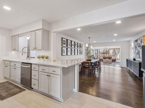 25835 Wild Rose Lane, Excelsior, MN 55331