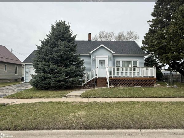 108 S Elm Street, Gilman, IA 50106