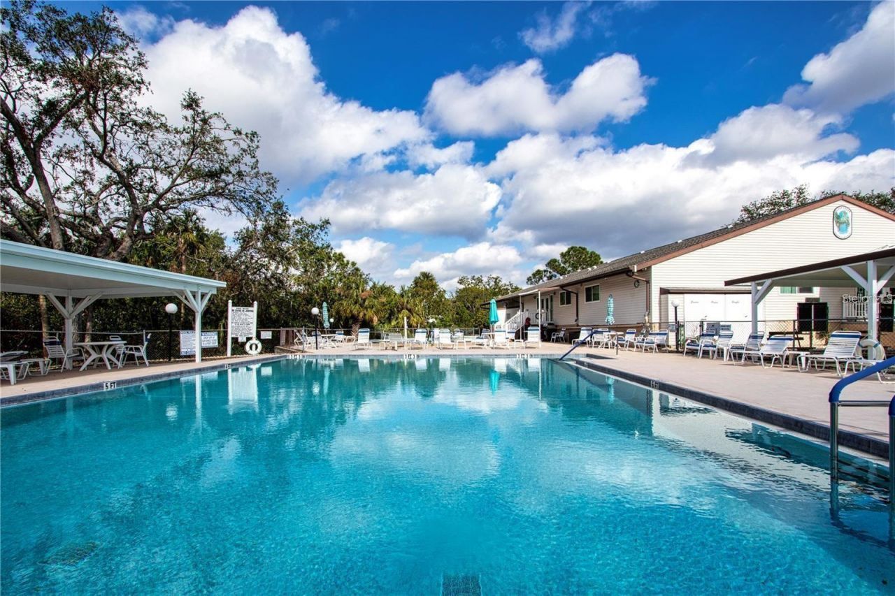 3333 26th Avenue E, Unit 1104, Bradenton, FL 34208 Photo