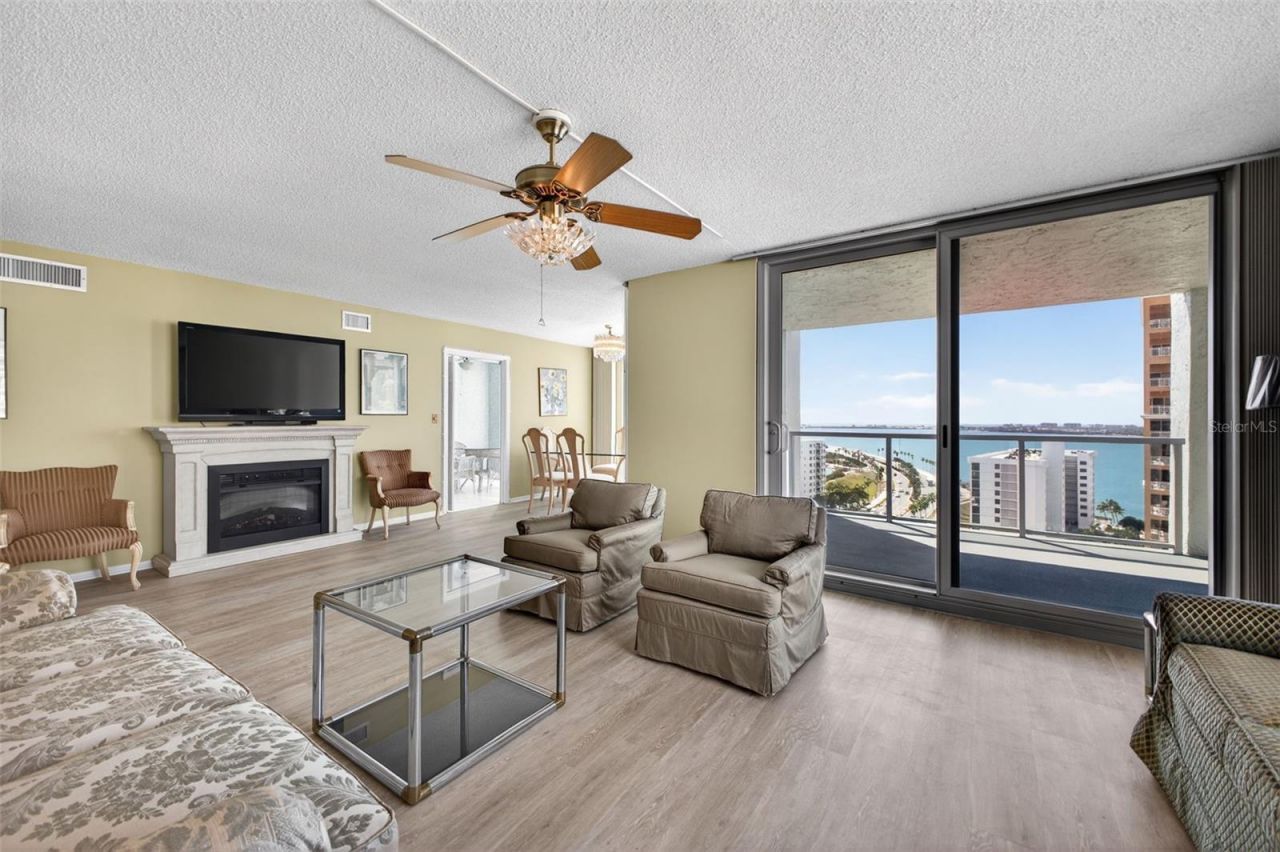 1111 N Gulfstream Avenue , Unit 16D, Sarasota, FL 34236 Photo