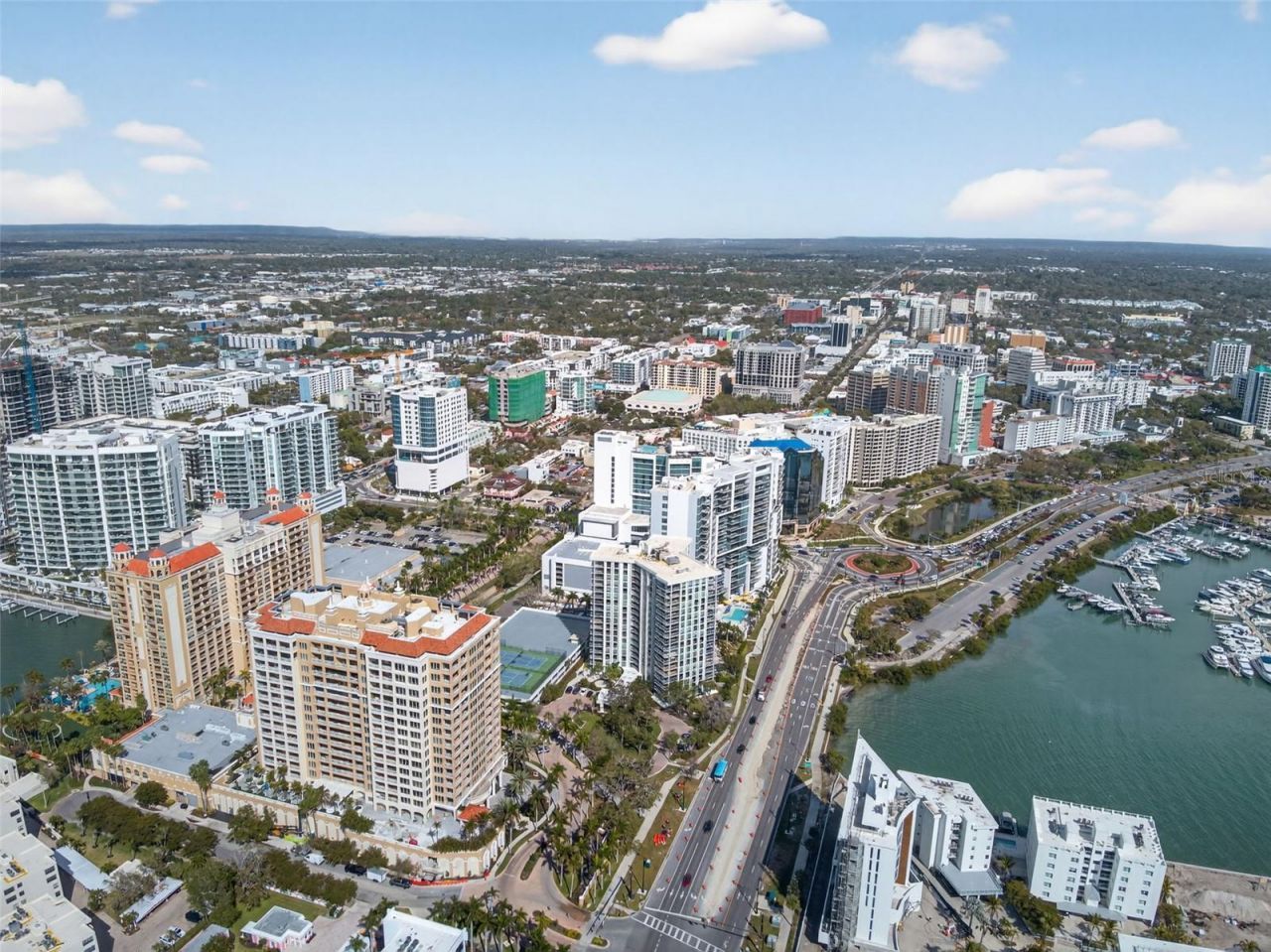 1111 N Gulfstream Avenue , Unit 16D, Sarasota, FL 34236 Photo