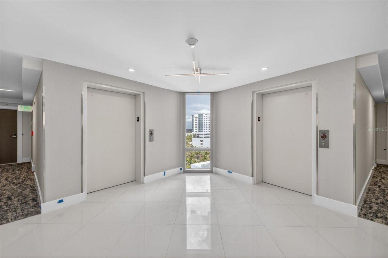 1111 N Gulfstream Avenue, Unit 16D, Sarasota, FL 34236 Photo