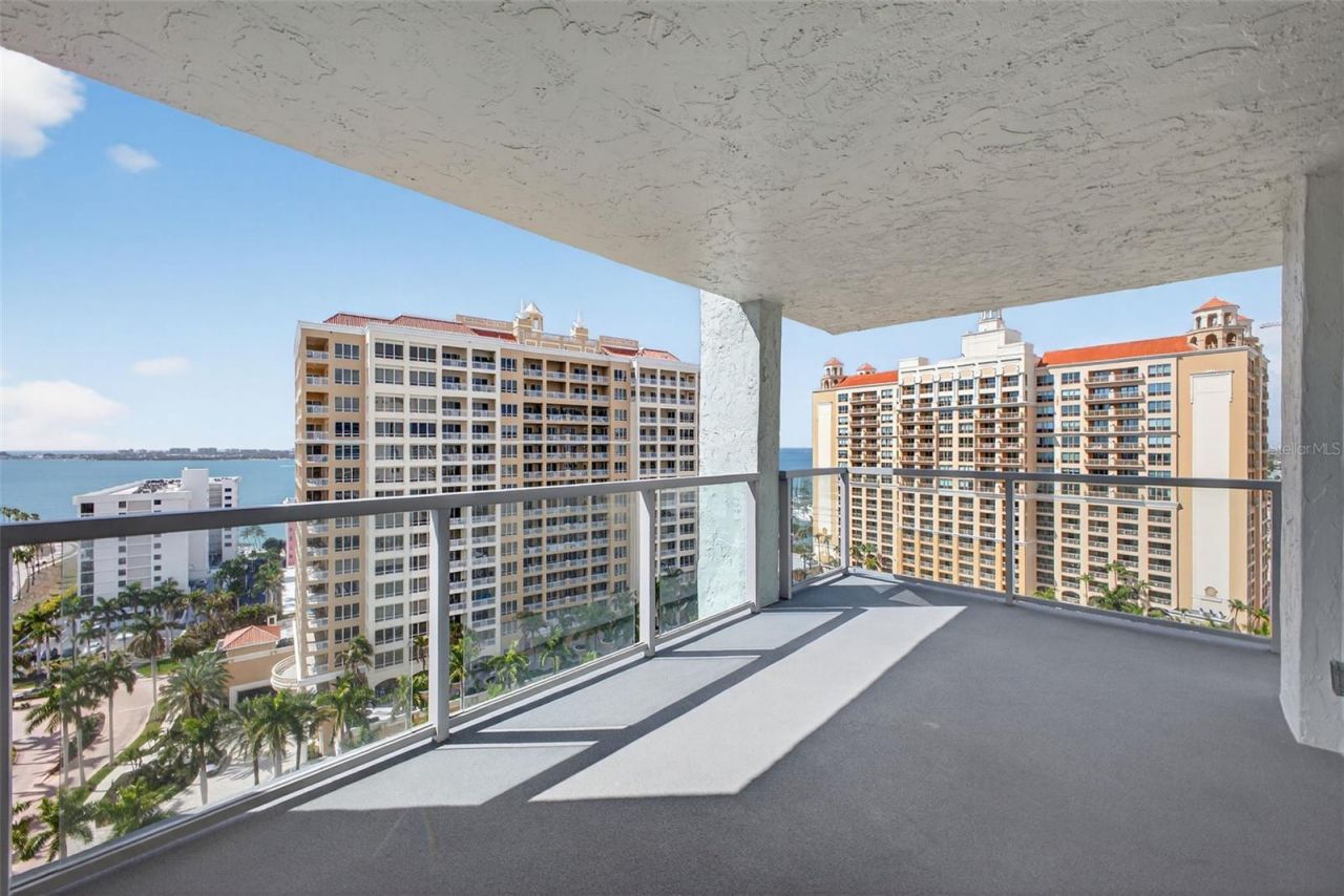 1111 N Gulfstream Avenue , Unit 16D, Sarasota, FL 34236 Photo