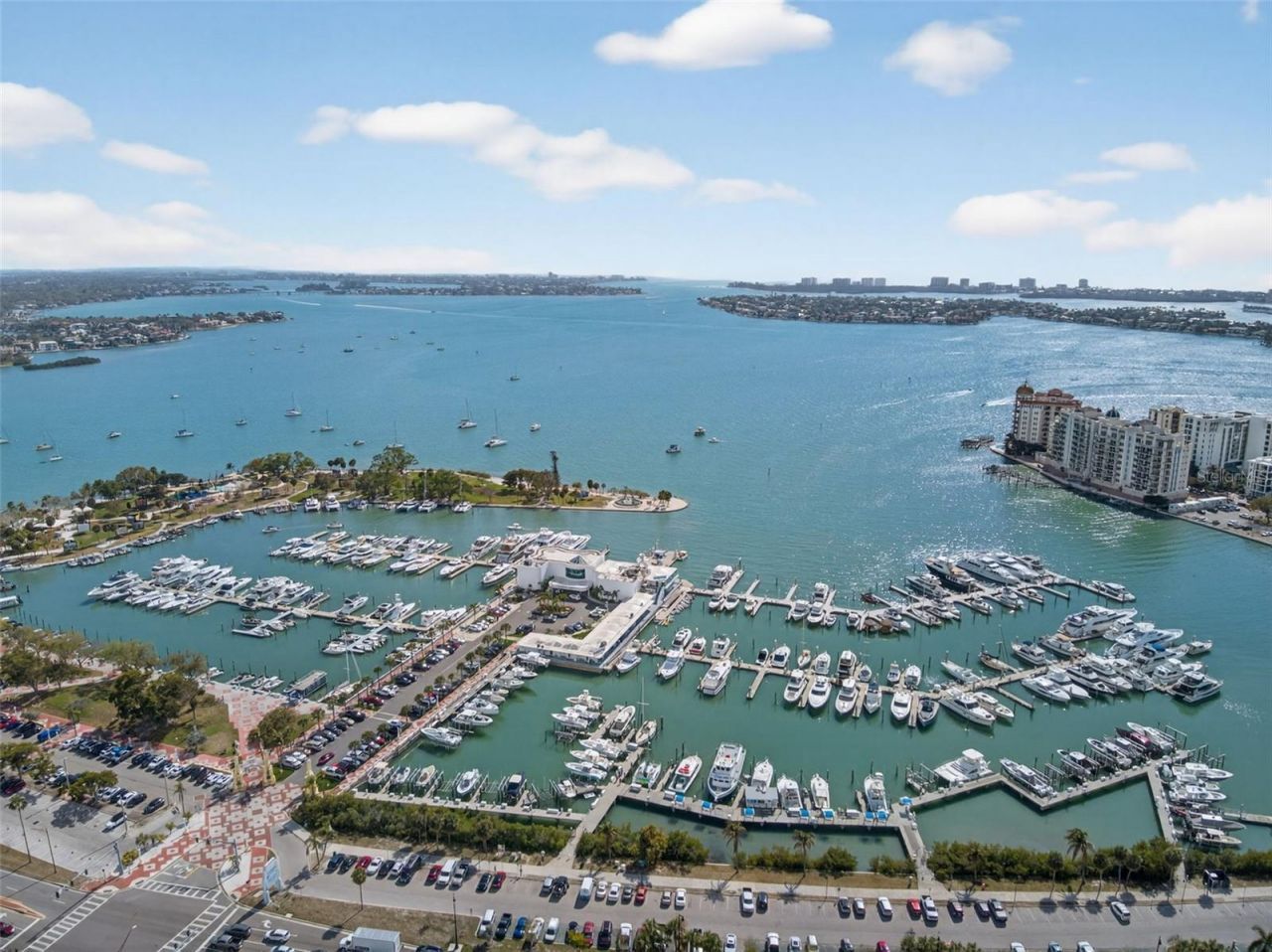 1111 N Gulfstream Avenue, Unit 16D, Sarasota, FL 34236 Photo