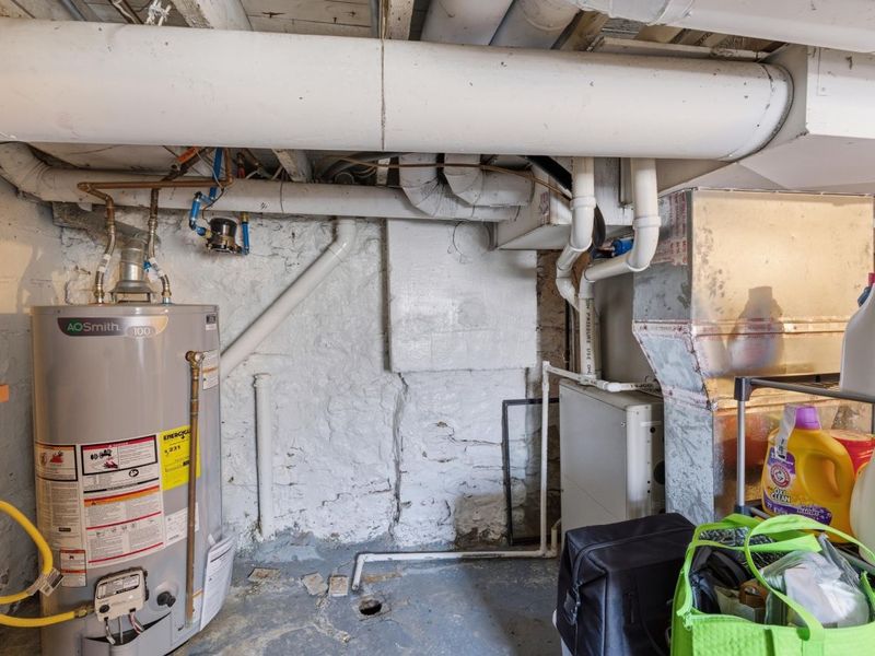 526 W 1st Avenue , Columbus, OH 43201 Photo 11