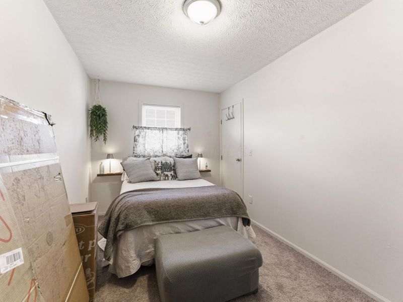 526 W 1st Avenue , Columbus, OH 43201 Photo 17