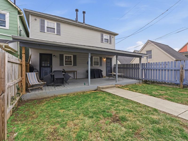 526 W 1st Avenue , Columbus, OH 43201 Photo 5