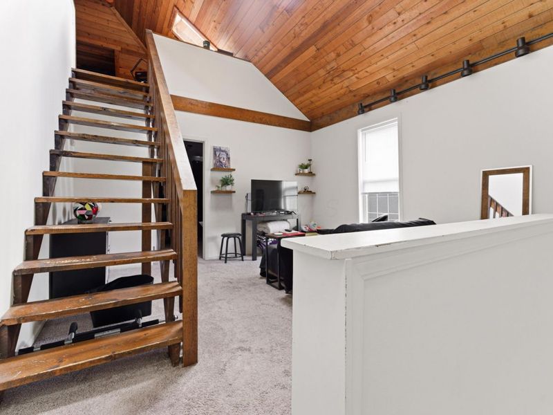 526 W 1st Avenue , Columbus, OH 43201 Photo 56