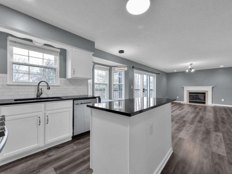 8690 Kirkland Drive , Lewis Center, OH 43035 Photo 14