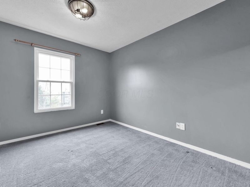 8690 Kirkland Drive , Lewis Center, OH 43035 Photo 20