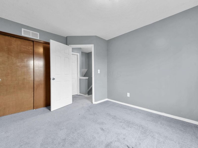 8690 Kirkland Drive , Lewis Center, OH 43035 Photo 21