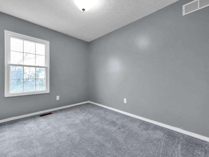 8690 Kirkland Drive , Lewis Center, OH 43035 Photo 23