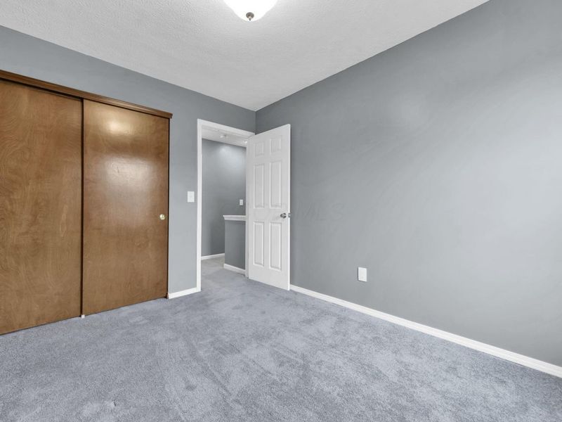 8690 Kirkland Drive , Lewis Center, OH 43035 Photo 24