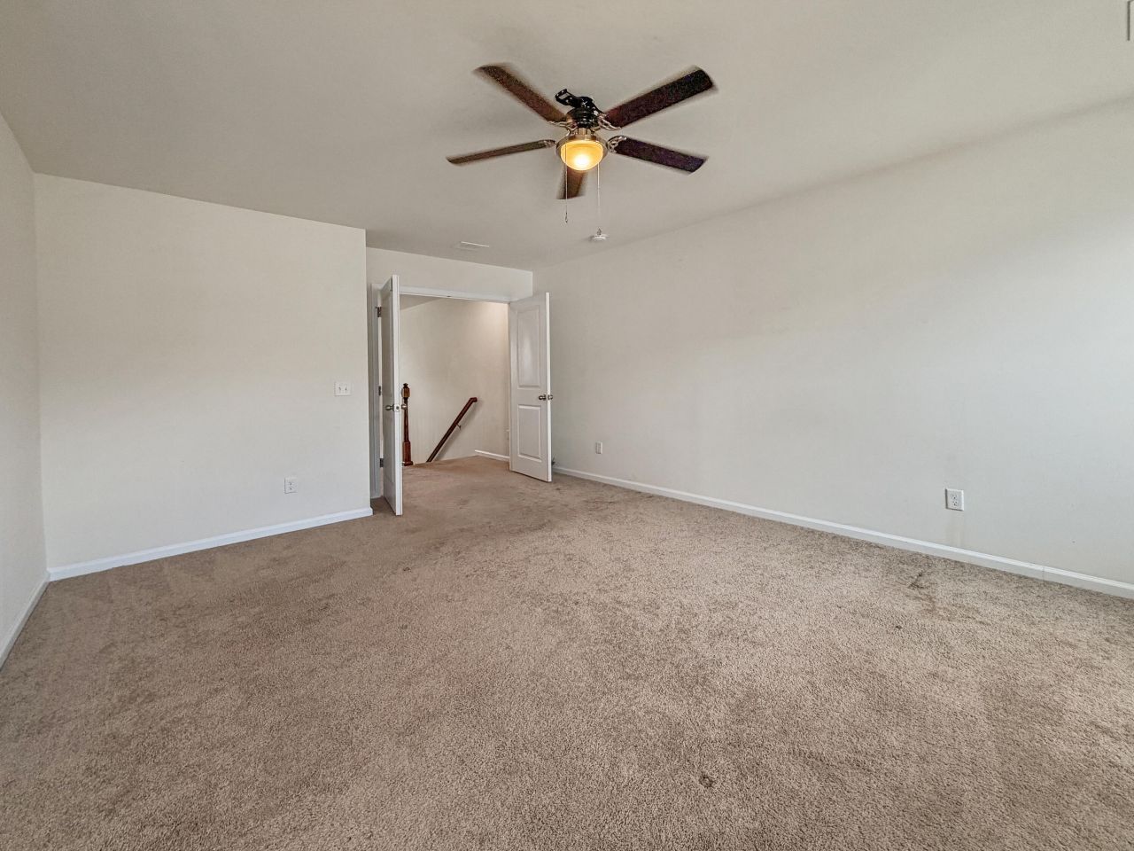 527 Adalina Drive Photo 12