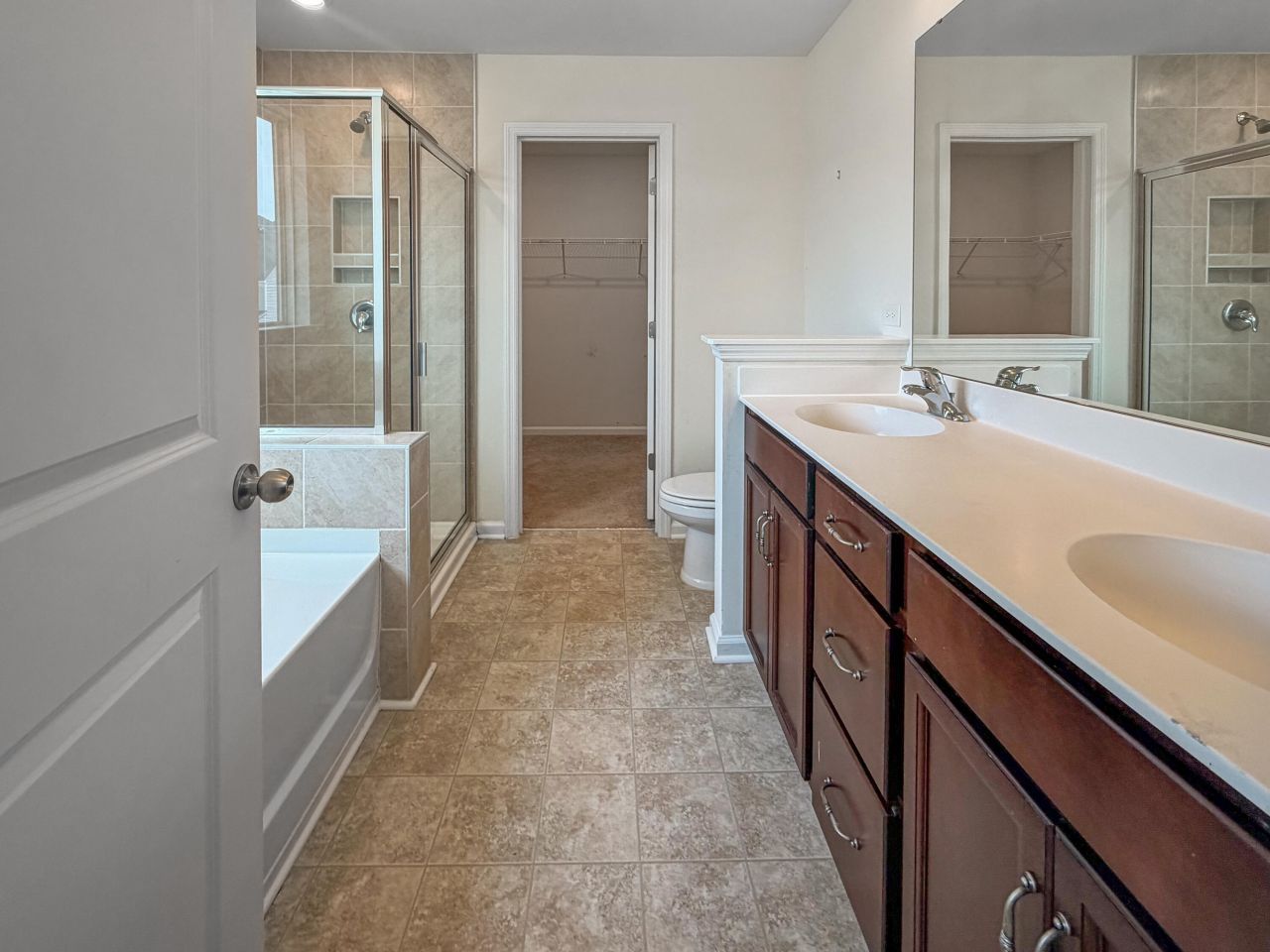 527 Adalina Drive Photo 16