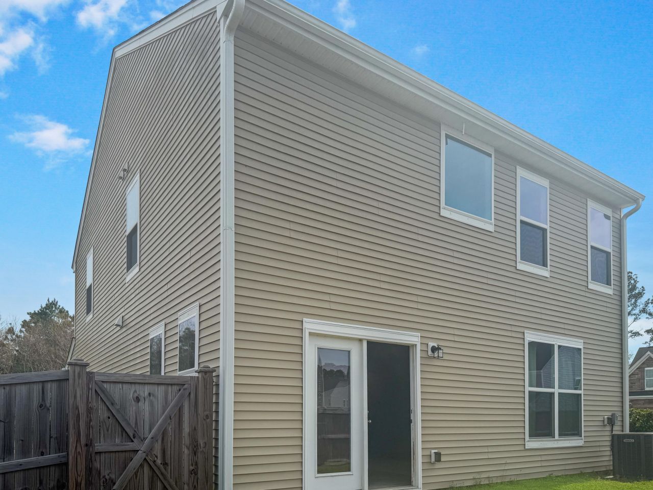 527 Adalina Drive Photo 21