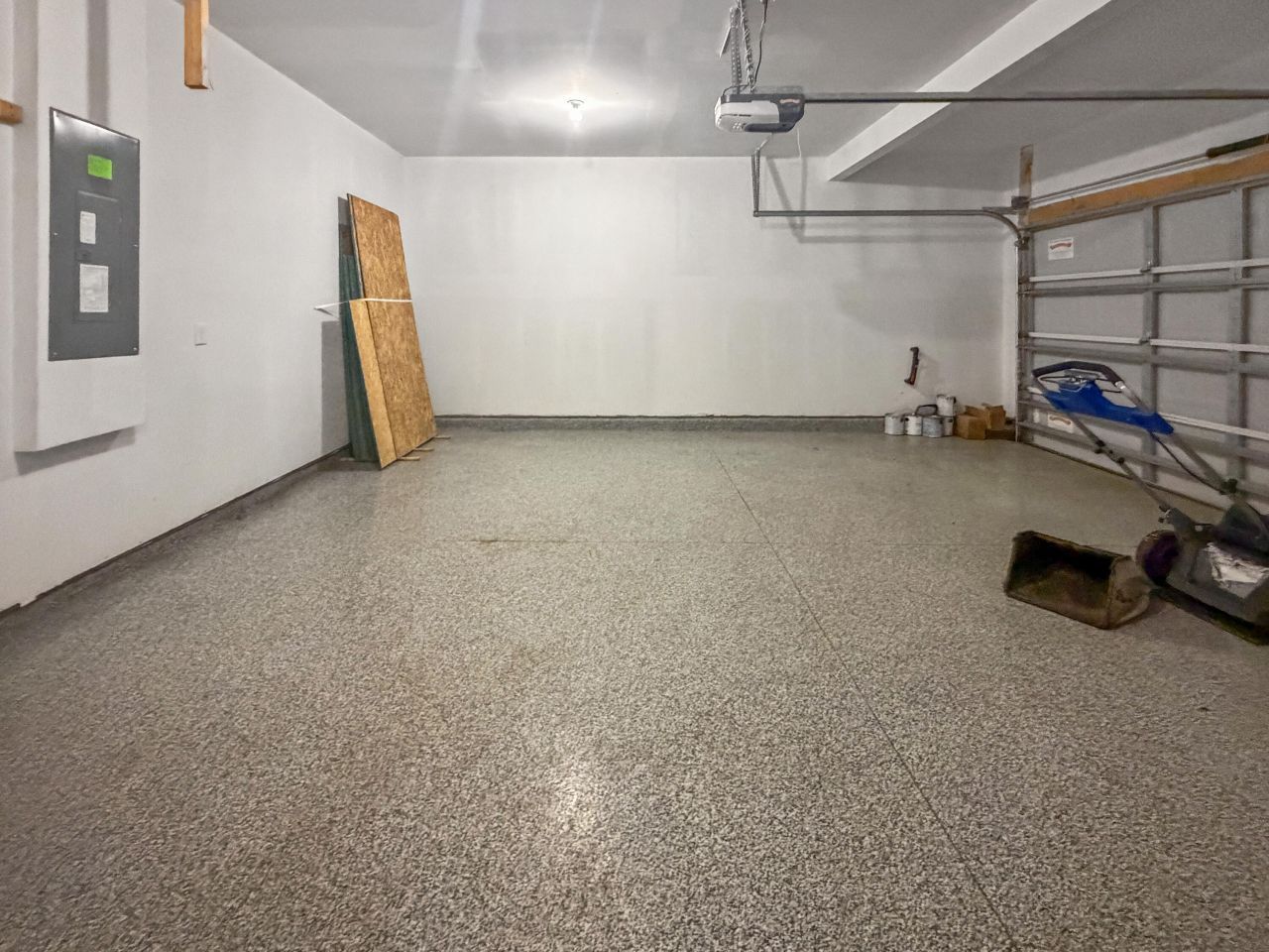 527 Adalina Drive Photo 24