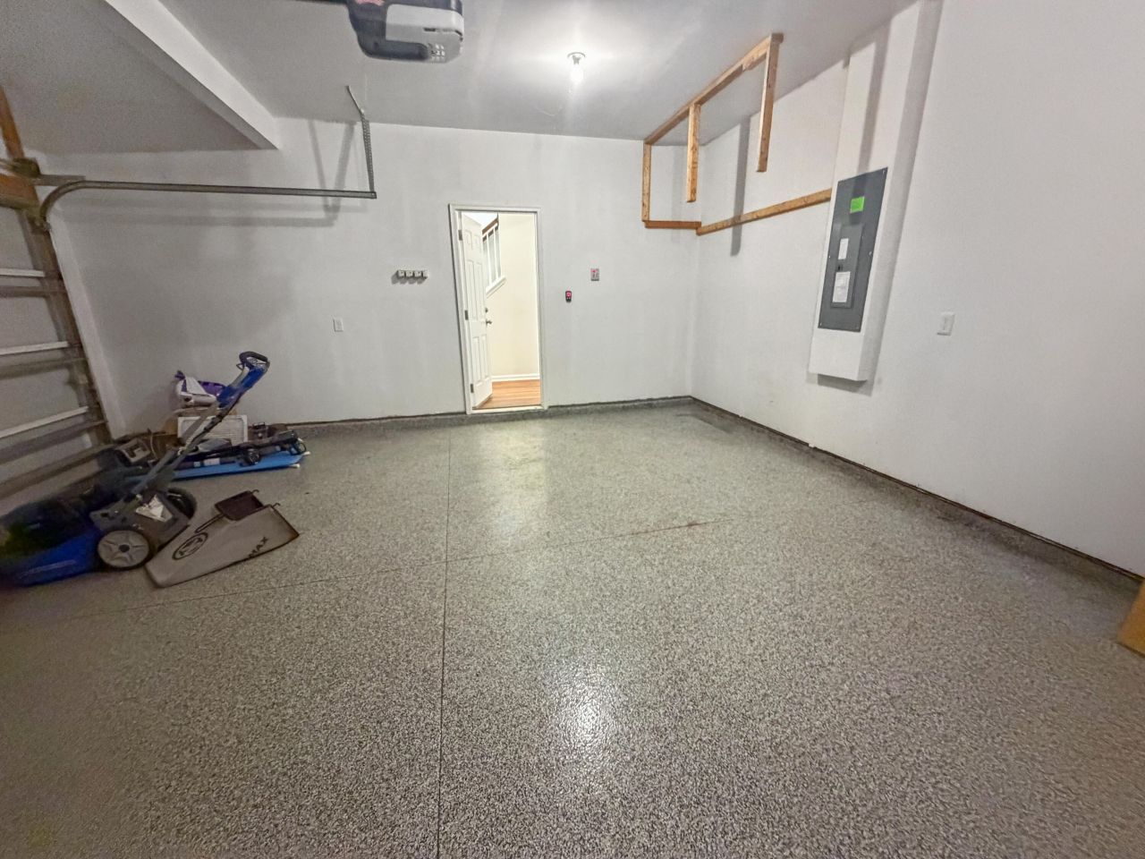 527 Adalina Drive Photo 26