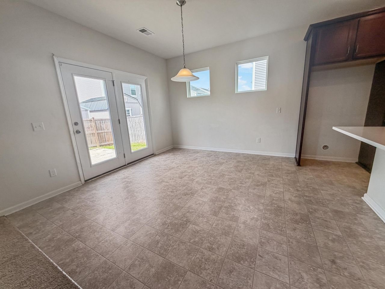 527 Adalina Drive Photo 5