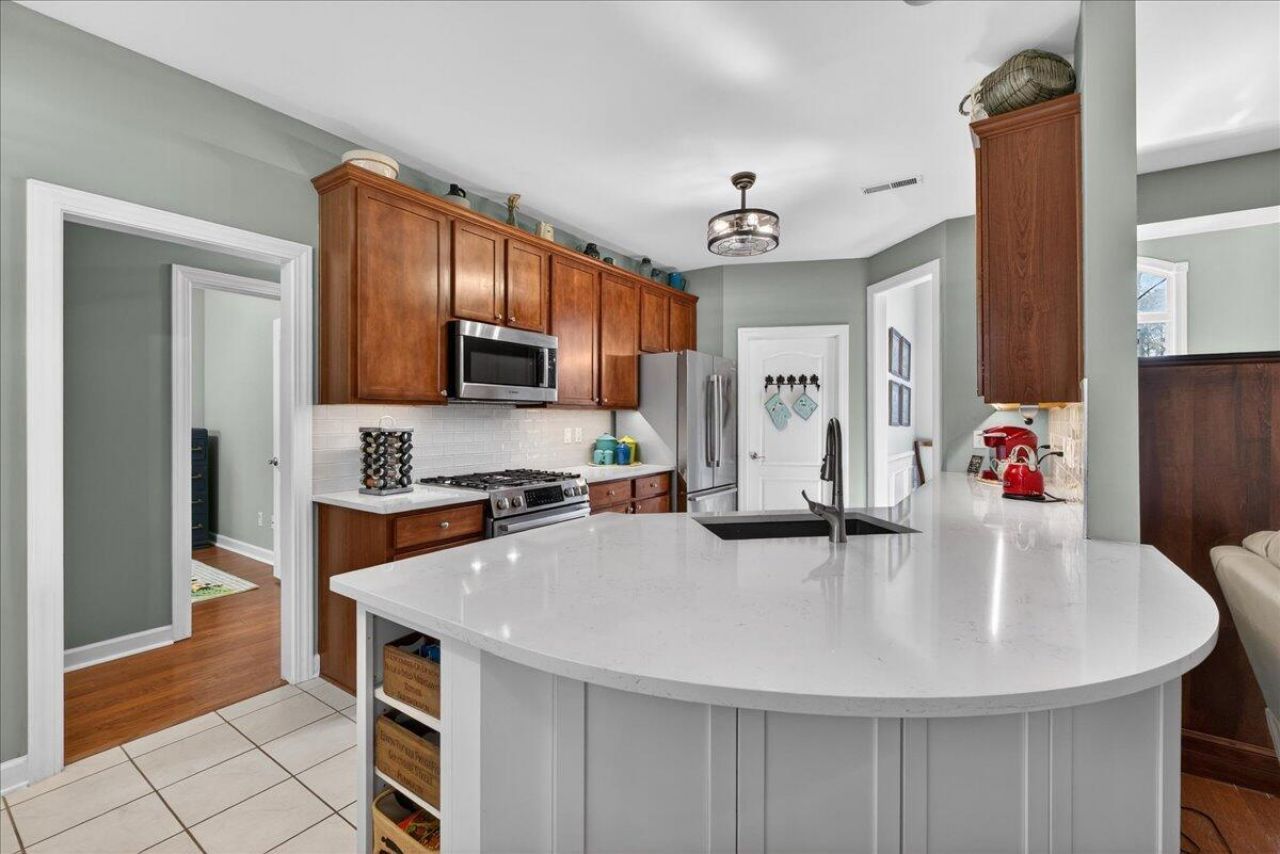 307 Carriage Wheel Road Photo 12