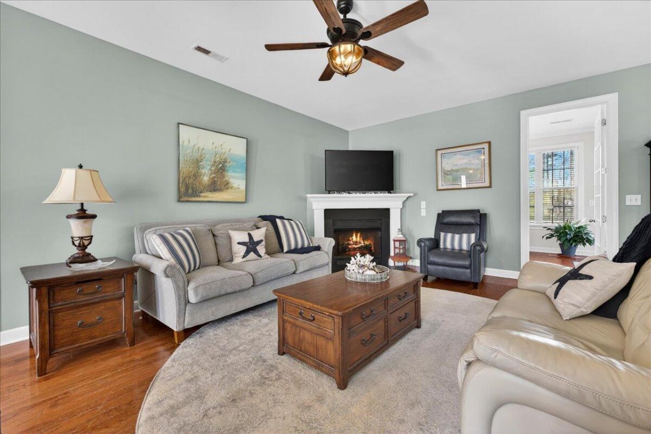 307 Carriage Wheel Road Photo 19