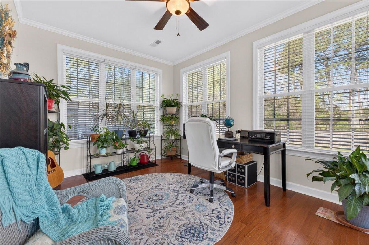 307 Carriage Wheel Road Photo 23