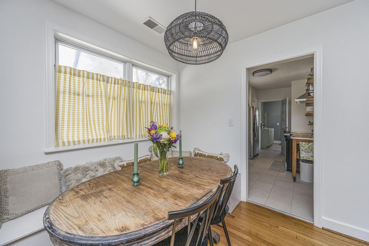 6 Stratford Road Photo 6