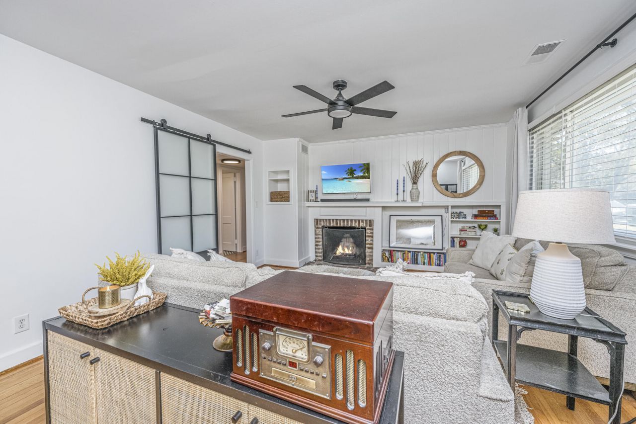 6 Stratford Road Photo 7