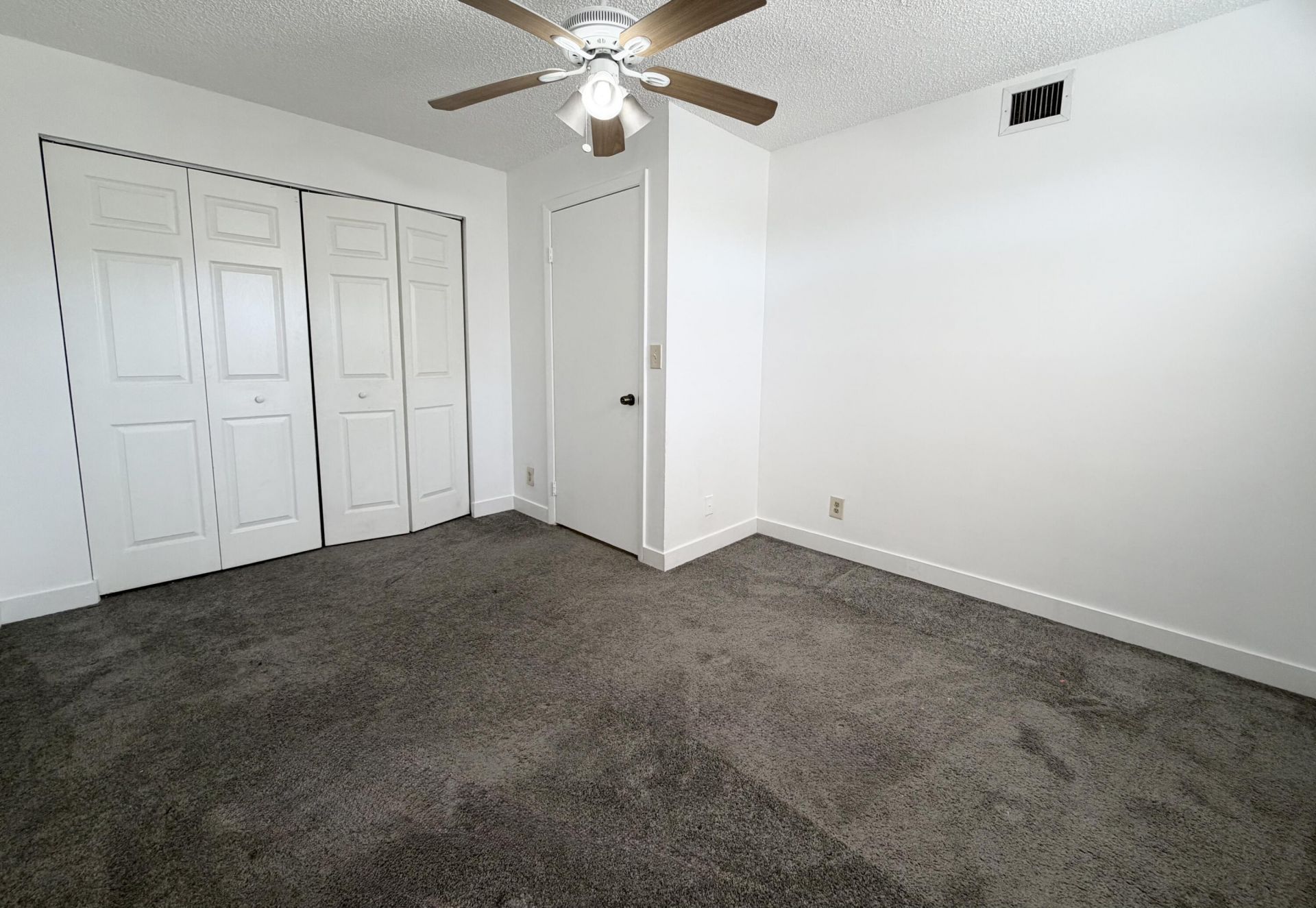 9977 Westview Drive, Unit 111, Coral Springs, FL 33076 Photo