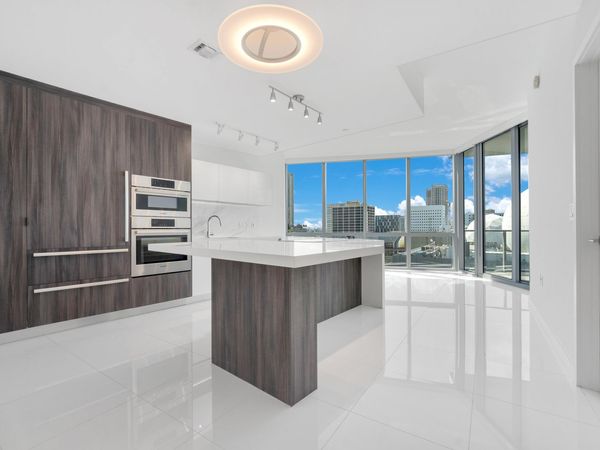 851 NE 1st Avenue, Unit 1110, Miami, FL 33132