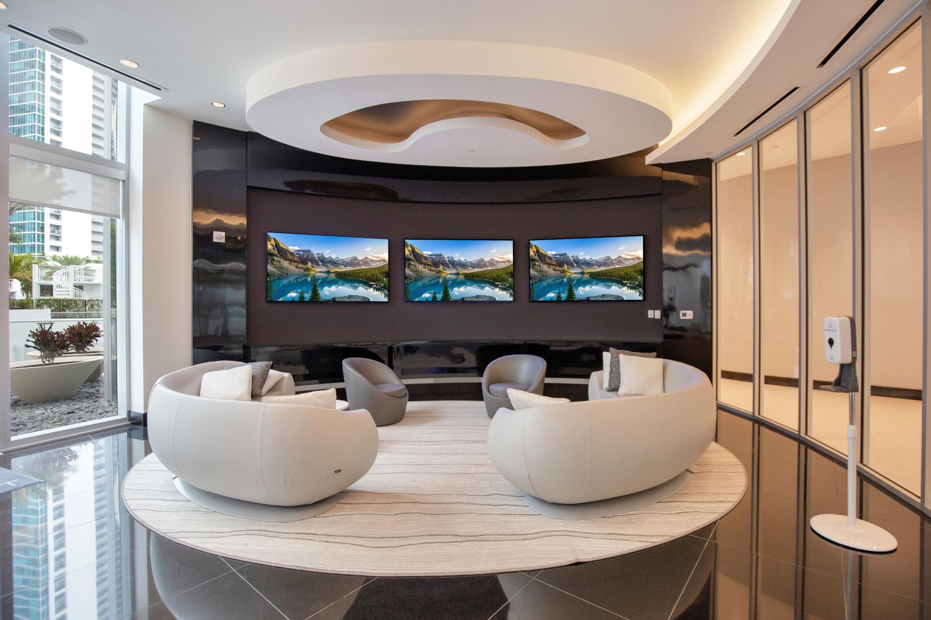 851 NE 1st Avenue, Unit 1110, Miami, FL 33132 Photo