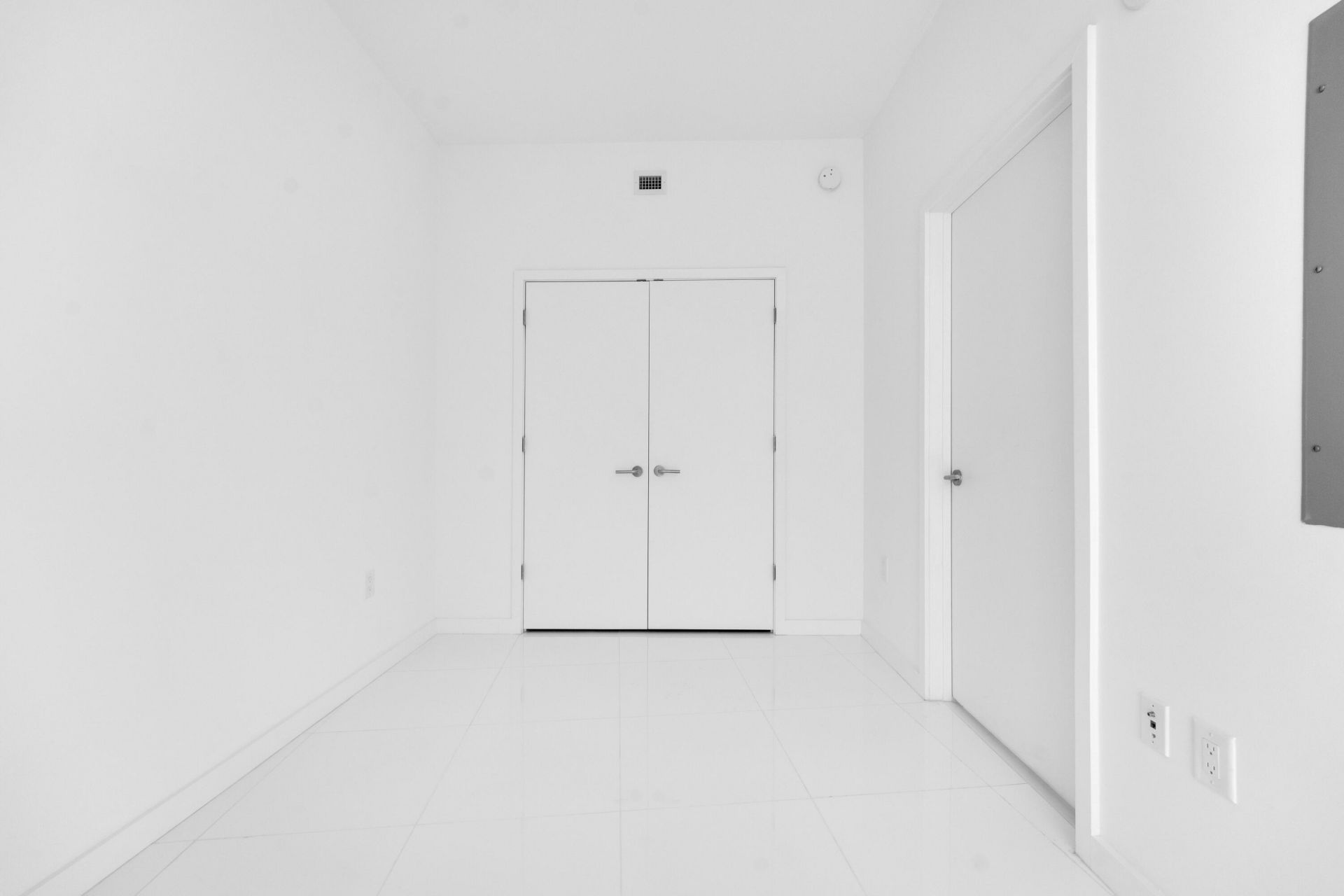 851 NE 1st Avenue, Unit 1110, Miami, FL 33132 Photo