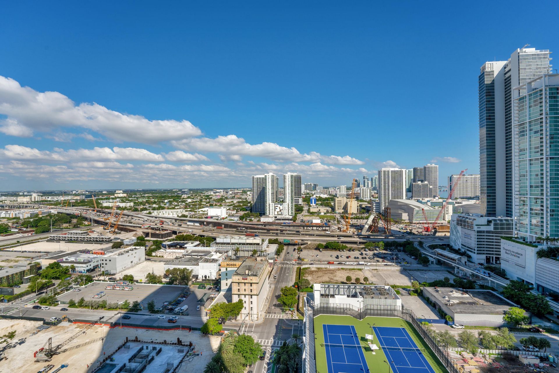 851 NE 1st Avenue, Unit 1110, Miami, FL 33132 Photo