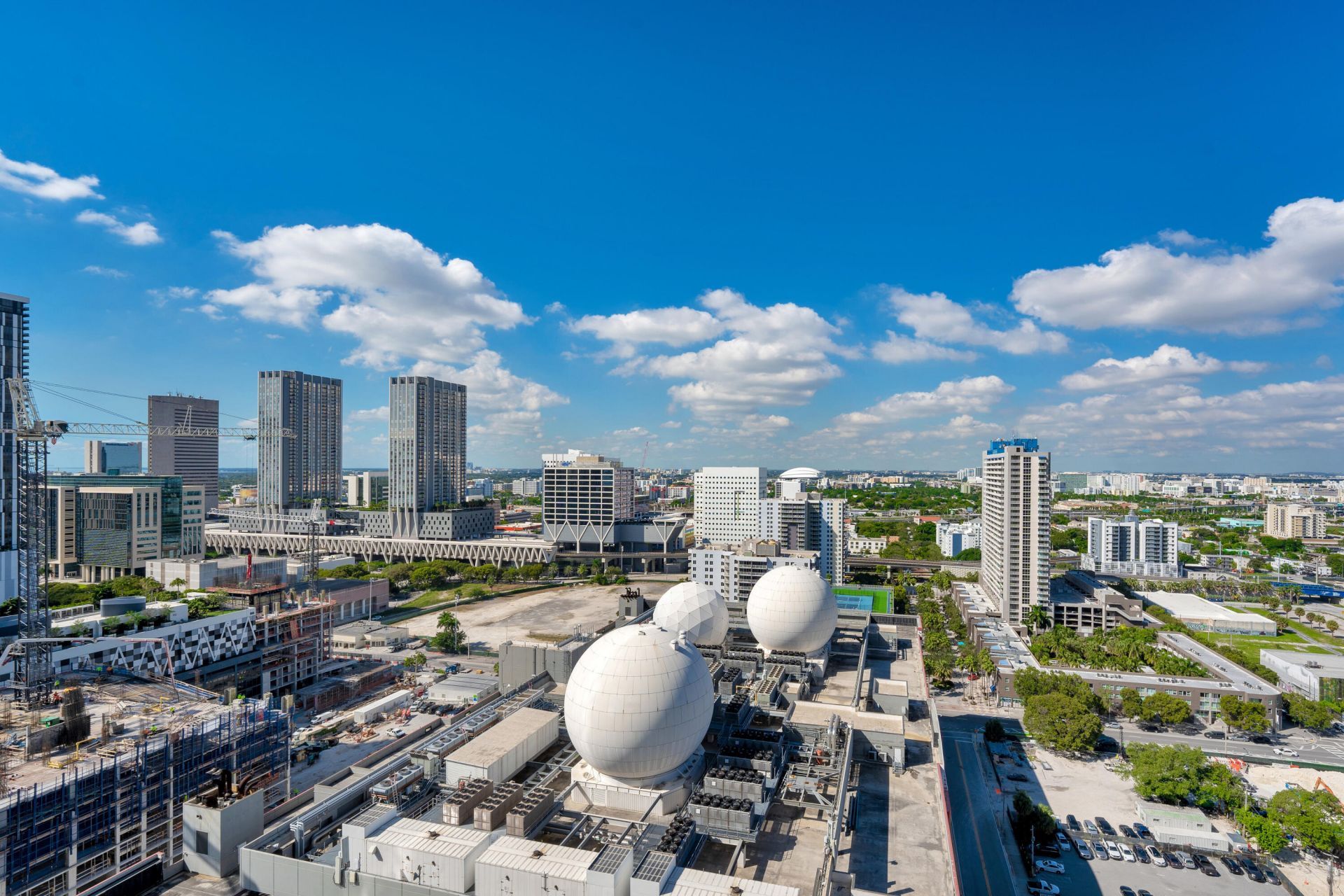 851 NE 1st Avenue, Unit 1110, Miami, FL 33132 Photo