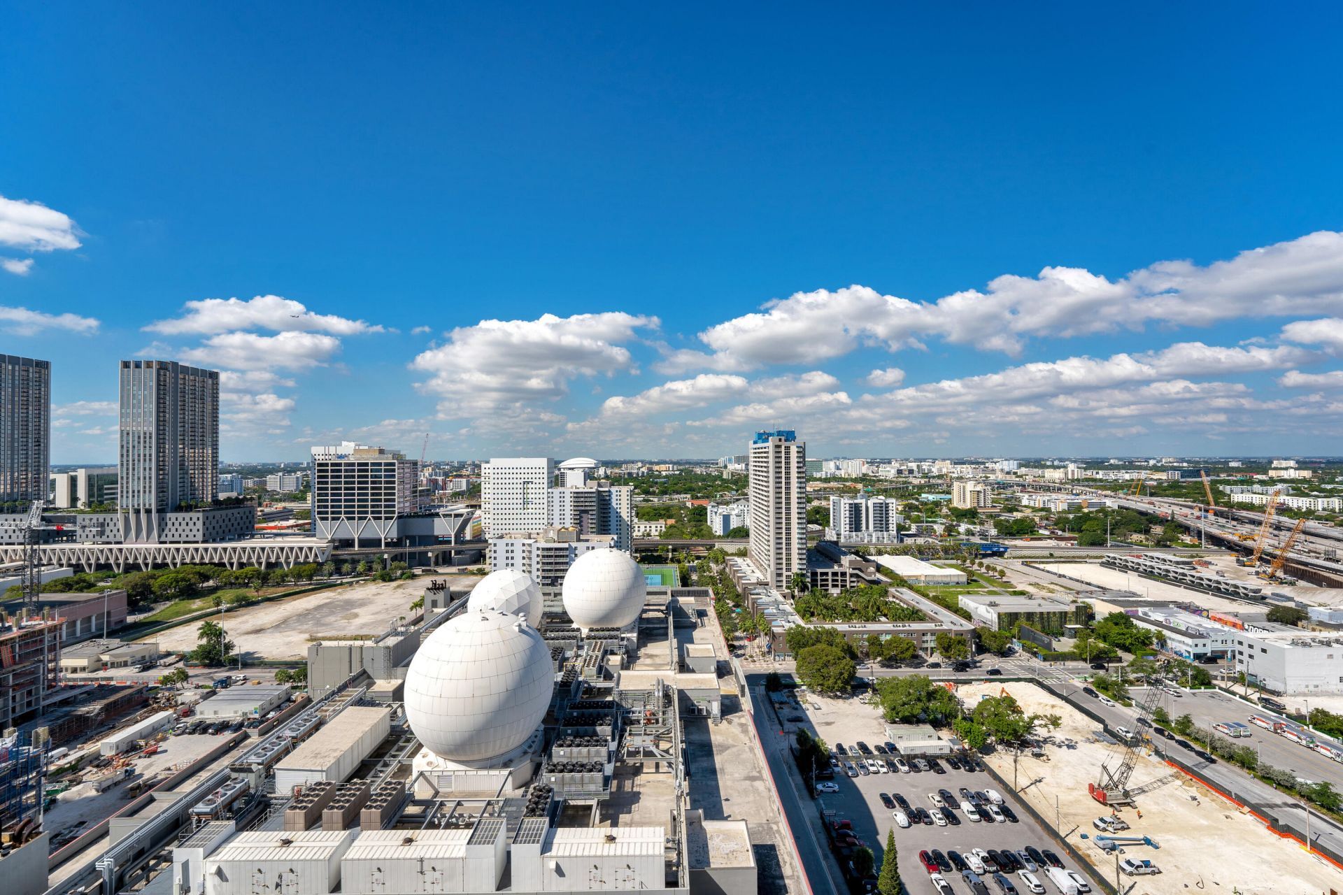 851 NE 1st Avenue, Unit 1110, Miami, FL 33132 Photo