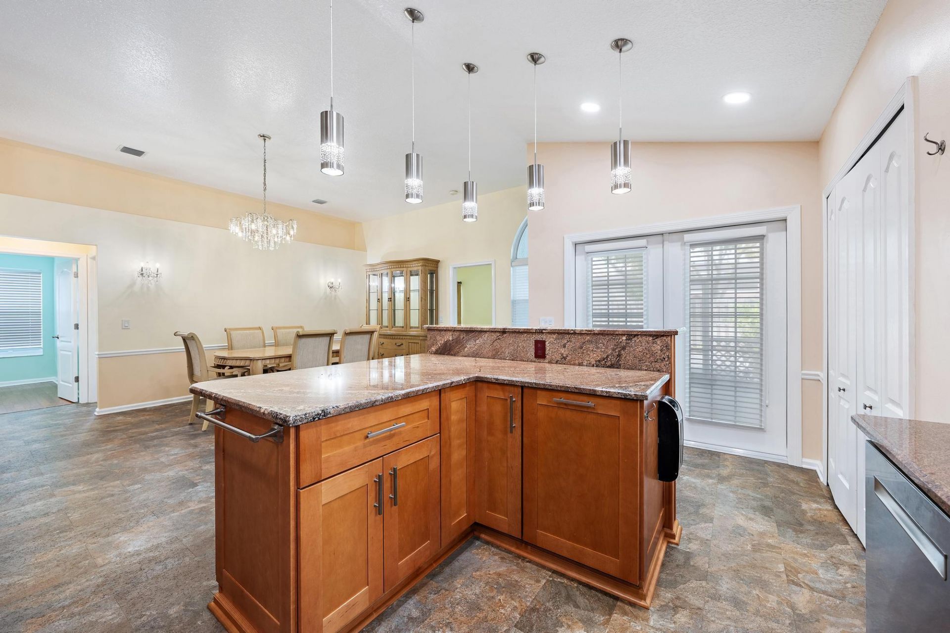 2021 Normandy Circle, West Palm Beach, FL 33409 Photo