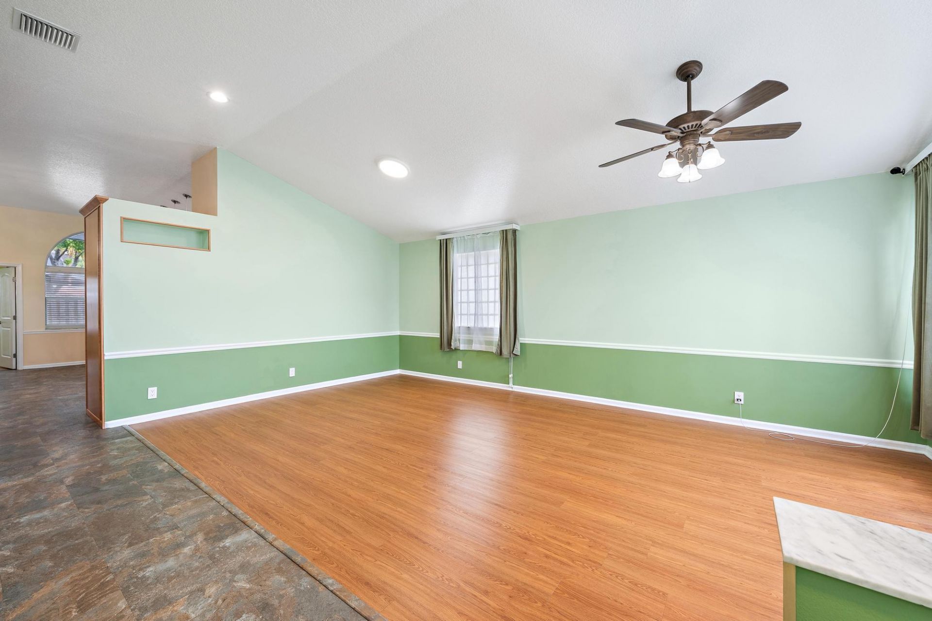 2021 Normandy Circle, West Palm Beach, FL 33409 Photo