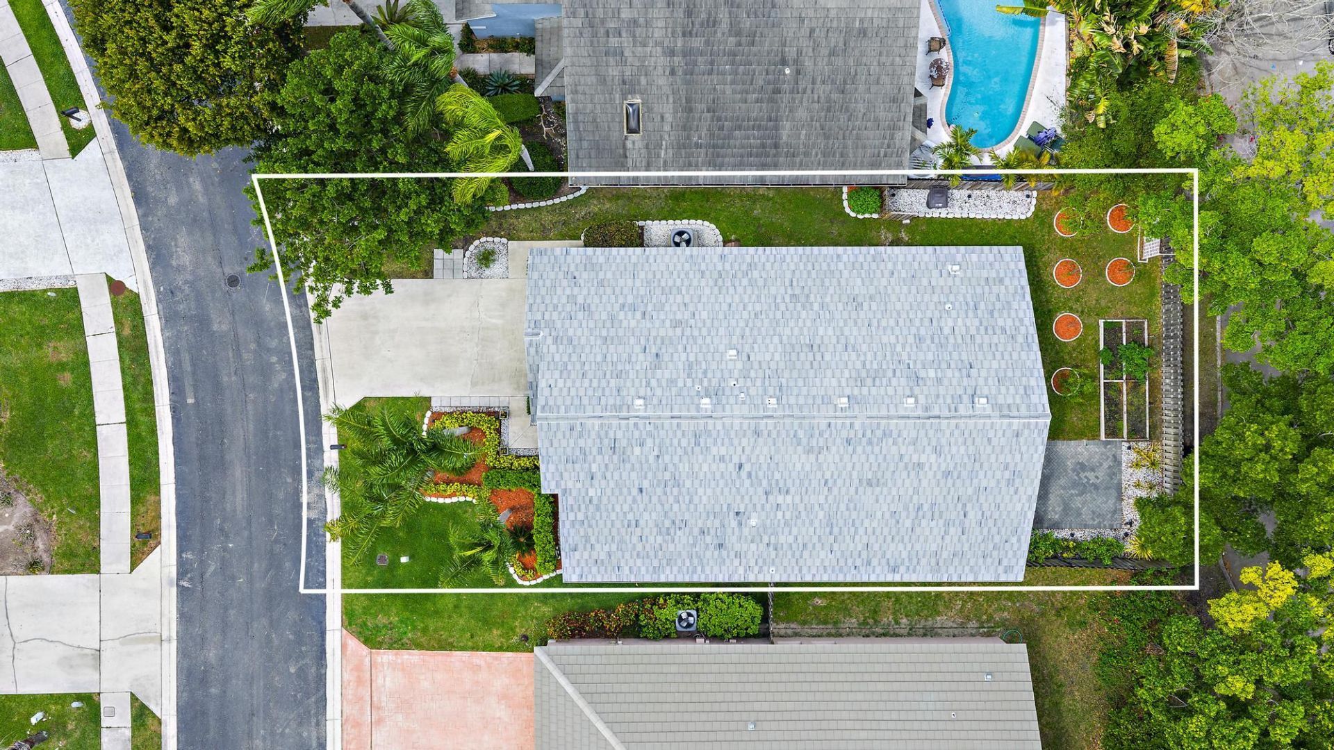 2021 Normandy Circle, West Palm Beach, FL 33409 Photo