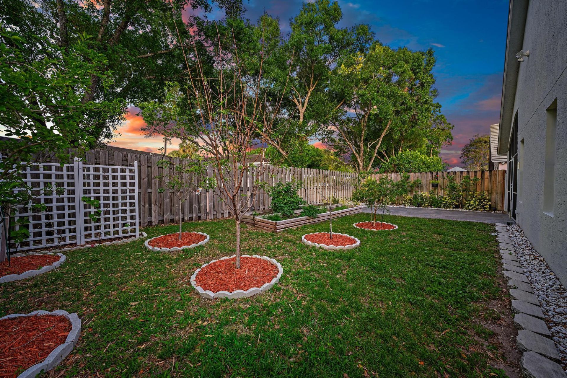 2021 Normandy Circle, West Palm Beach, FL 33409 Photo