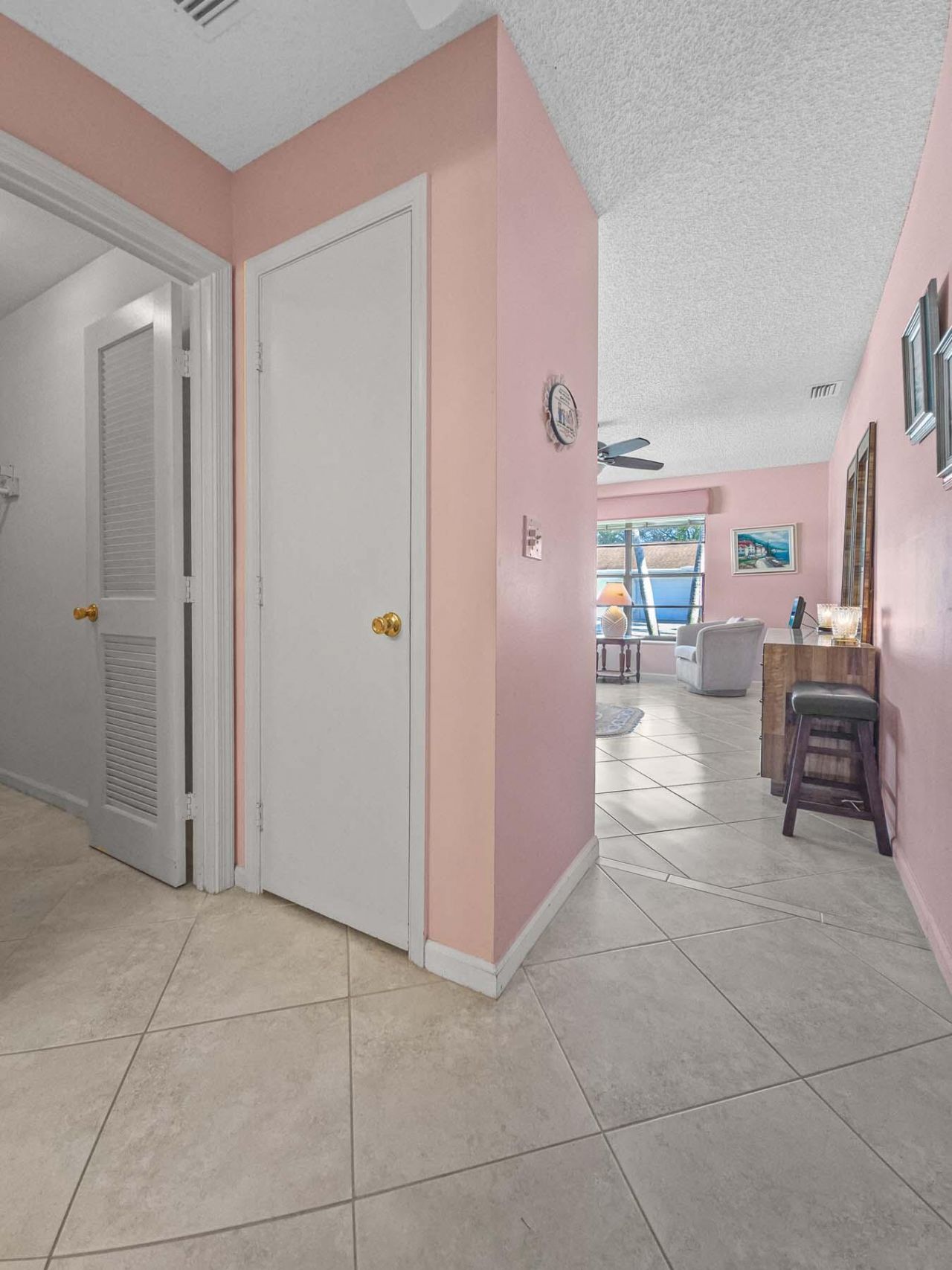 9810 Tabebuia Tree Drive, Unit B, Boynton Beach, FL 33436 Photo