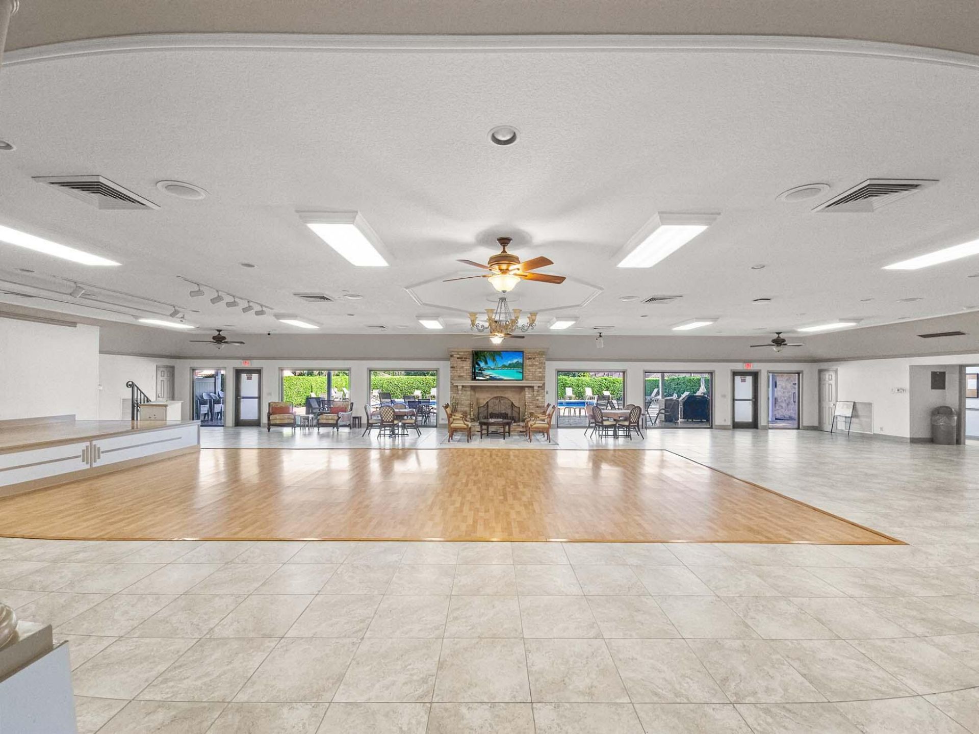 9810 Tabebuia Tree Drive, Unit B, Boynton Beach, FL 33436 Photo