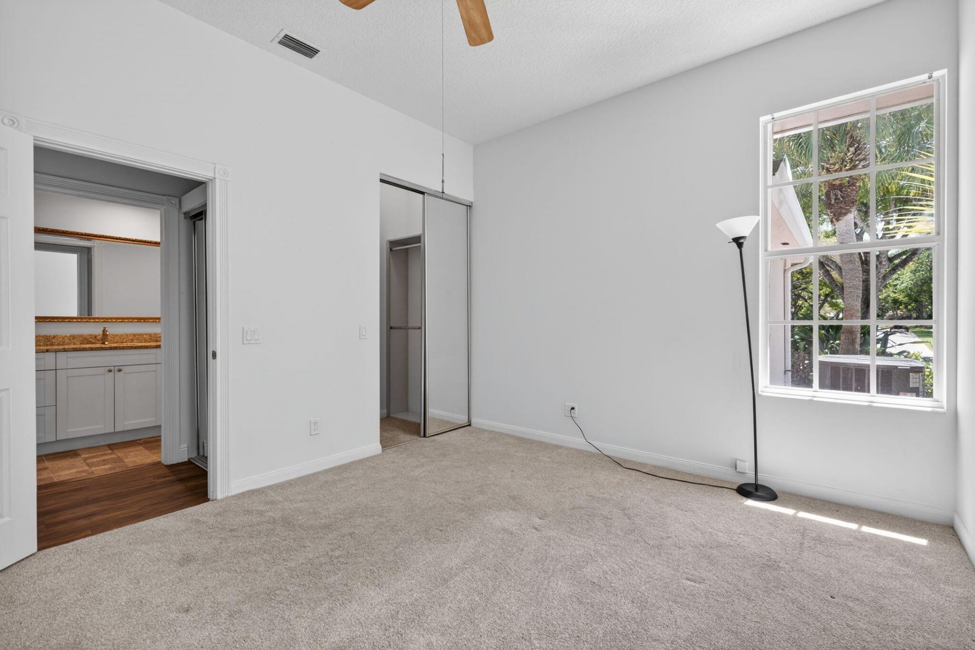 1065 Bedford Avenue, Palm Beach Gardens, FL 33403 Photo