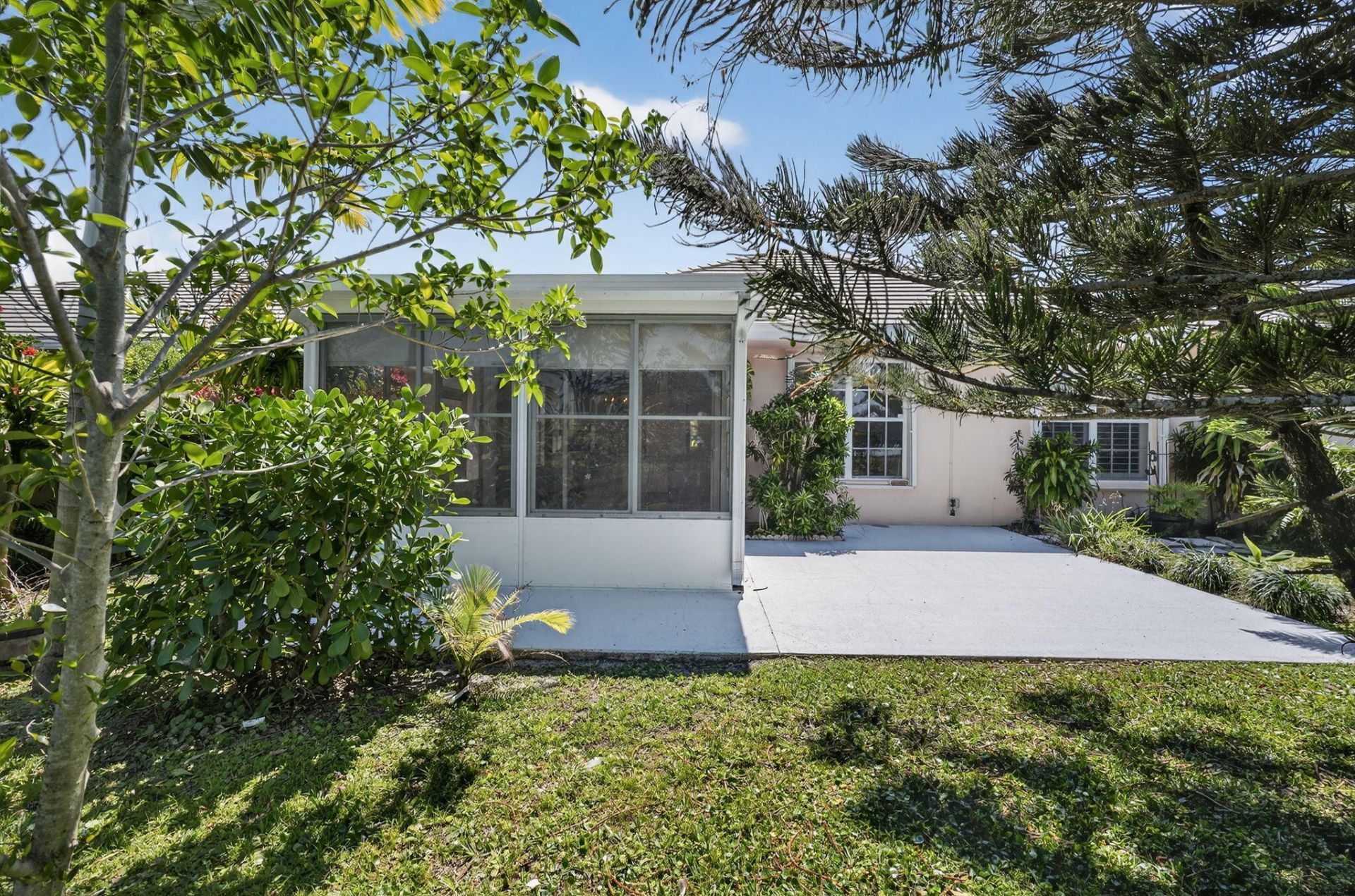 1065 Bedford Avenue, Palm Beach Gardens, FL 33403 Photo