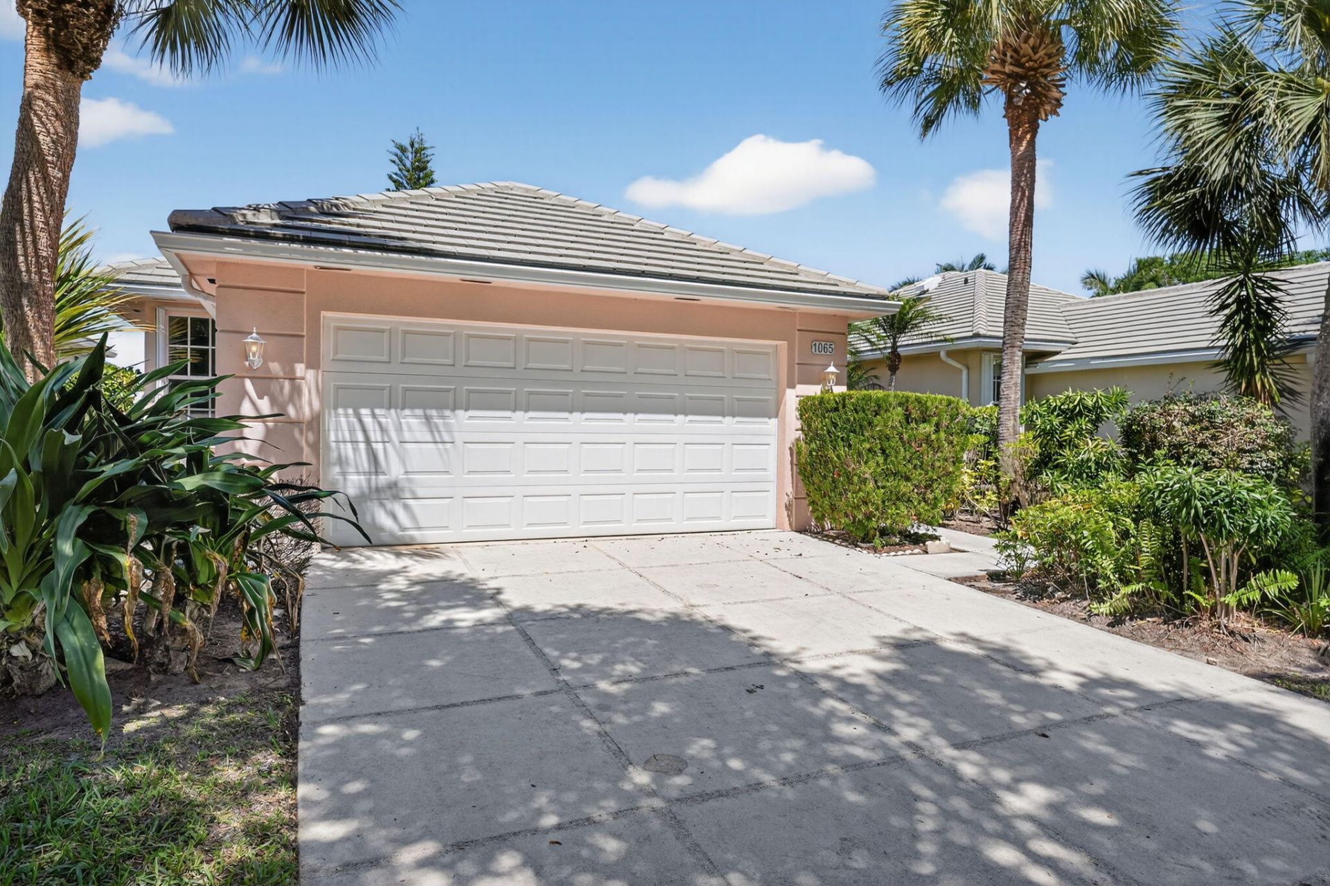 1065 Bedford Avenue, Palm Beach Gardens, FL 33403 Photo