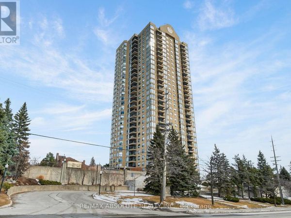 545 St Laurent Boulevard, Unit 806, Ottawa, ON K1K4H9