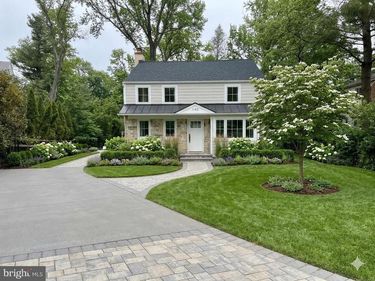 1143 MAPLECREST CIRCLE, GLADWYNE, PA 19035