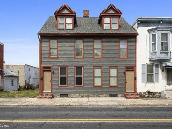 131 W MIDDLE, GETTYSBURG, PA 17325